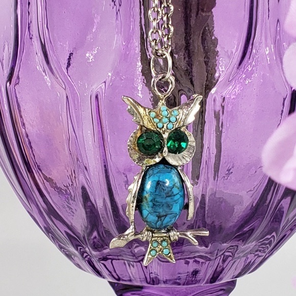 Vintage Turquoise Crystal Silvertone Owl Chain Necklace